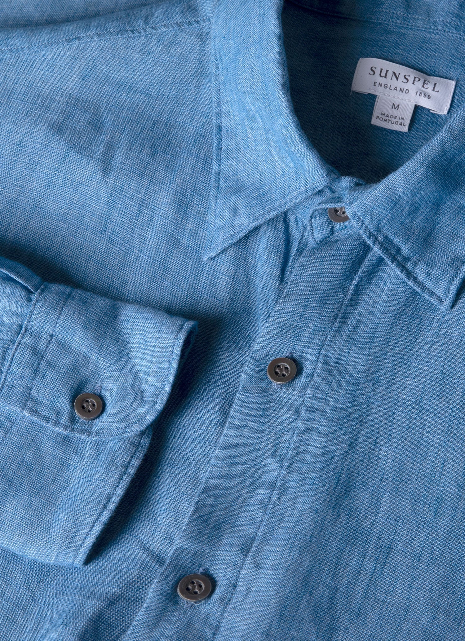 Men's Linen Shirt in Cool Blue - Image 4