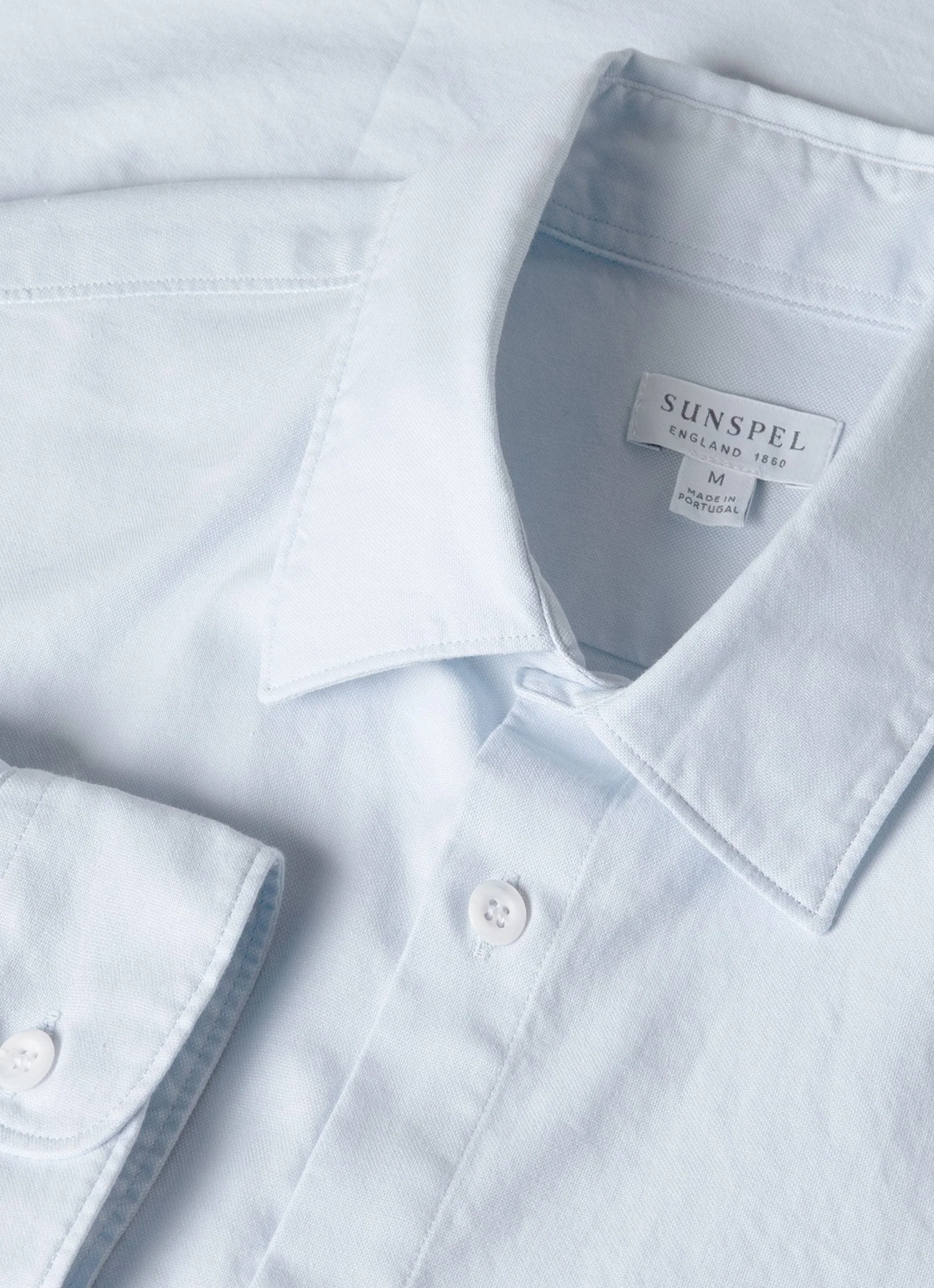Men's Oxford Shirt in Light Blue - Image 4